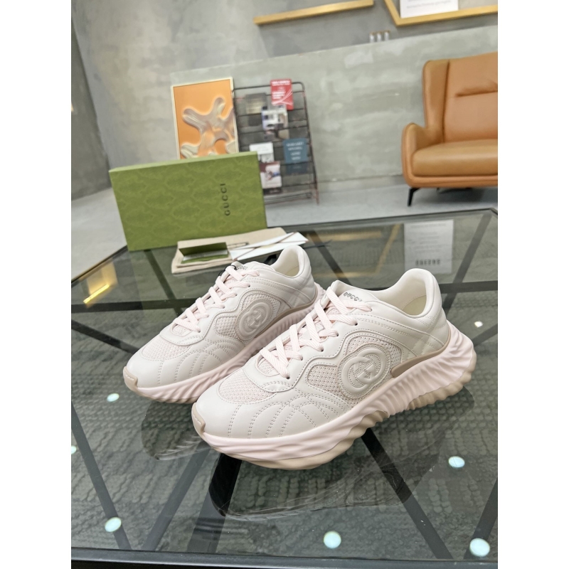 G*u*i casual shoes